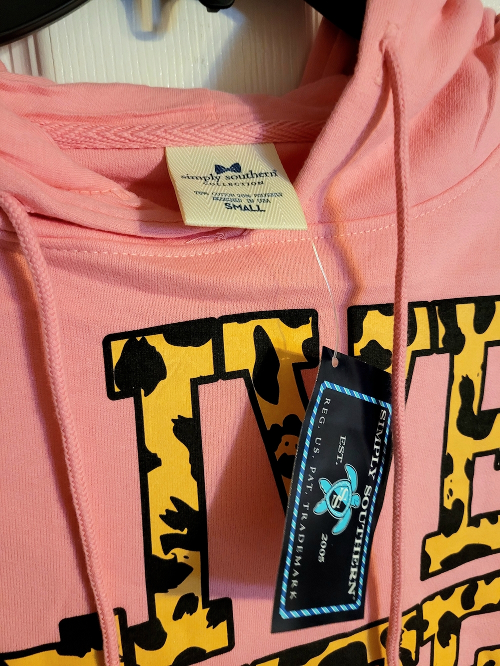 Simply Southern Pink 'Live Life' Hoodie Sweatshirt - Picture 3 of 5